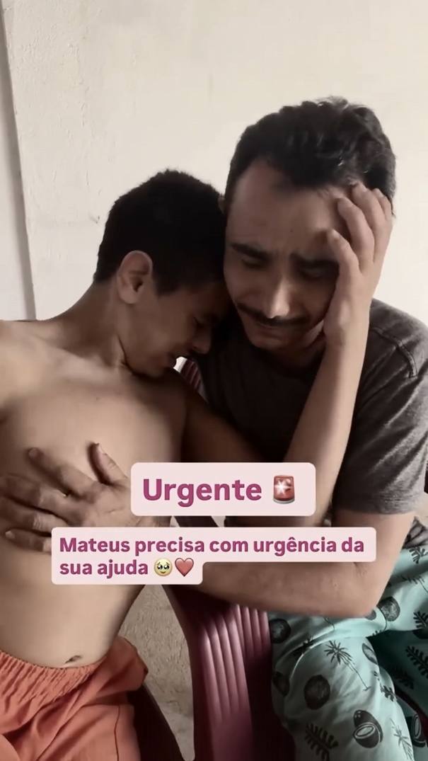 Foto do Mateus com o pai